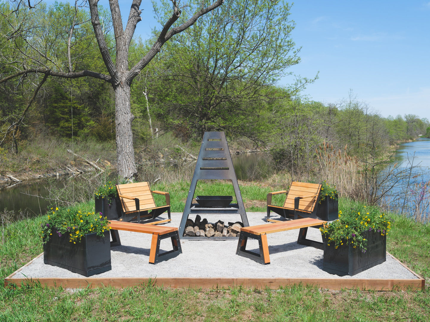 Steelmade Planters